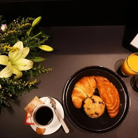 Victoria By Petit Chic メーリッハ