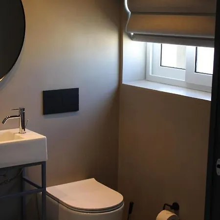 ベッド・アンド・ブレックファスト Victoria By Petit Chic