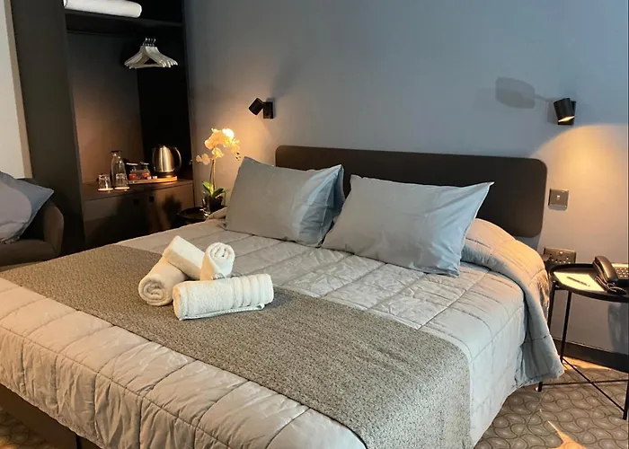 Bed & Breakfast Victoria By Petit Chic