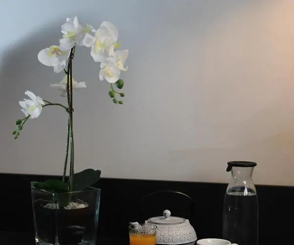 Victoria By Petit Chic Bed & Breakfast