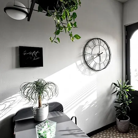Victoria By Petit Chic Bed & Breakfast Mellieħa