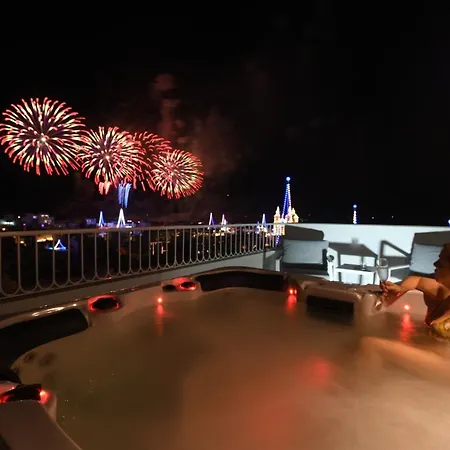 Victoria By Petit Chic 4* 멜리에하