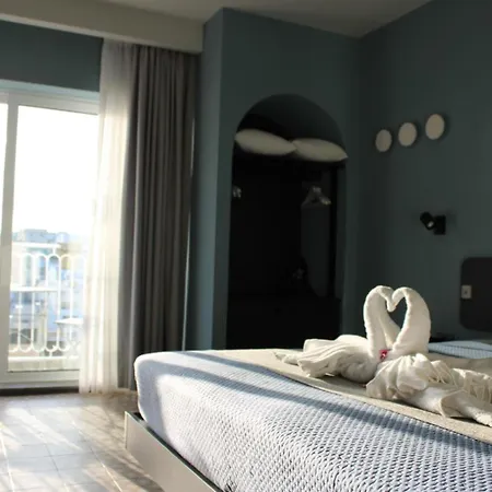 Bed & Breakfast Victoria By Petit Chic